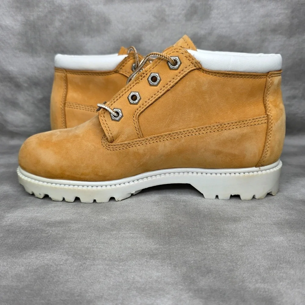 Timberland Nellie Chukka Boots Waterproof #23346 Wheat Womens Sz 6.5 *READ